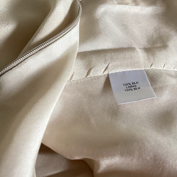 Michelle Mason Silk Wrap Skirt 6 Neutral Ruffle, Soft girl Quiet Luxury Coquette - Picture 10 of 12